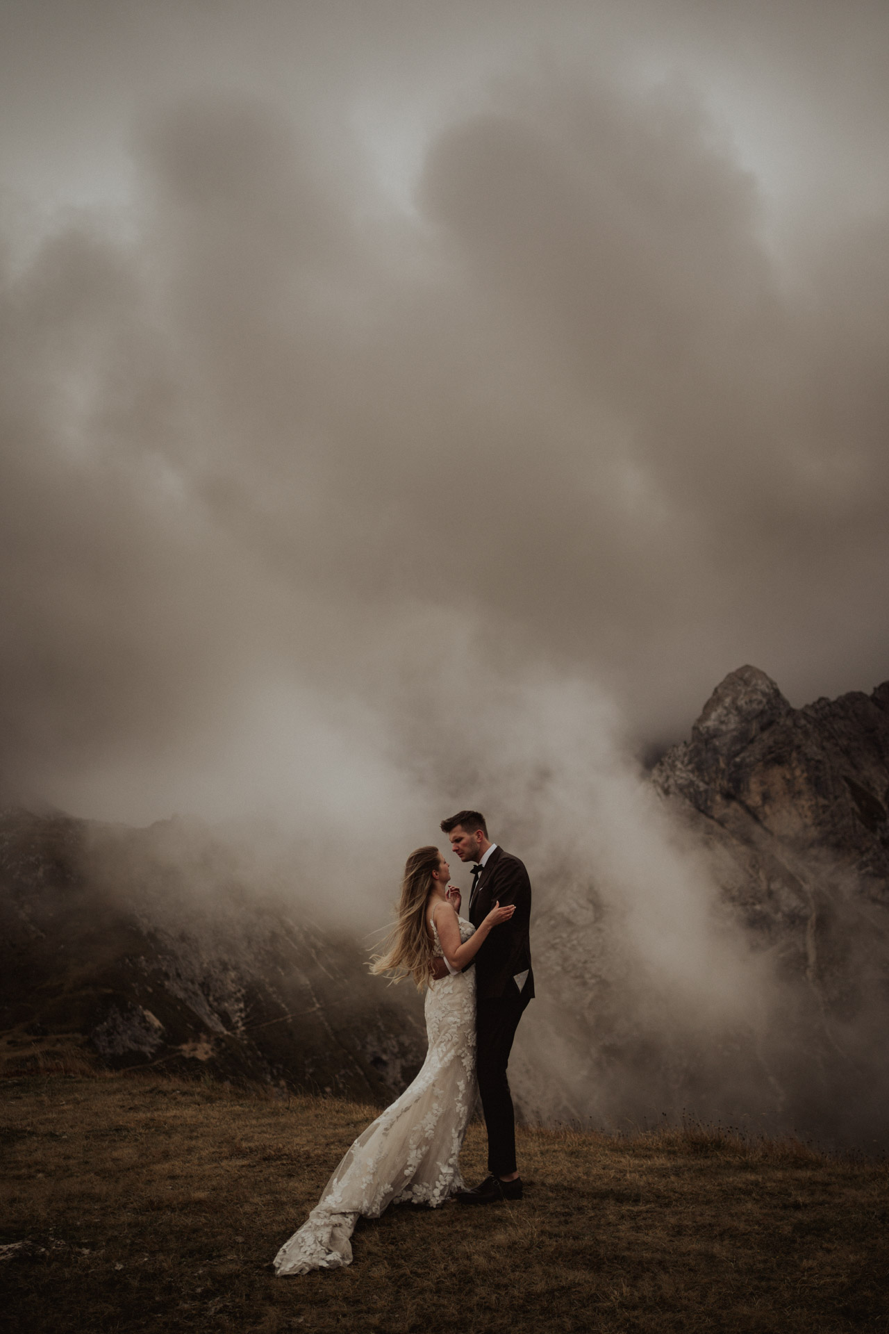elopement on the dolomites